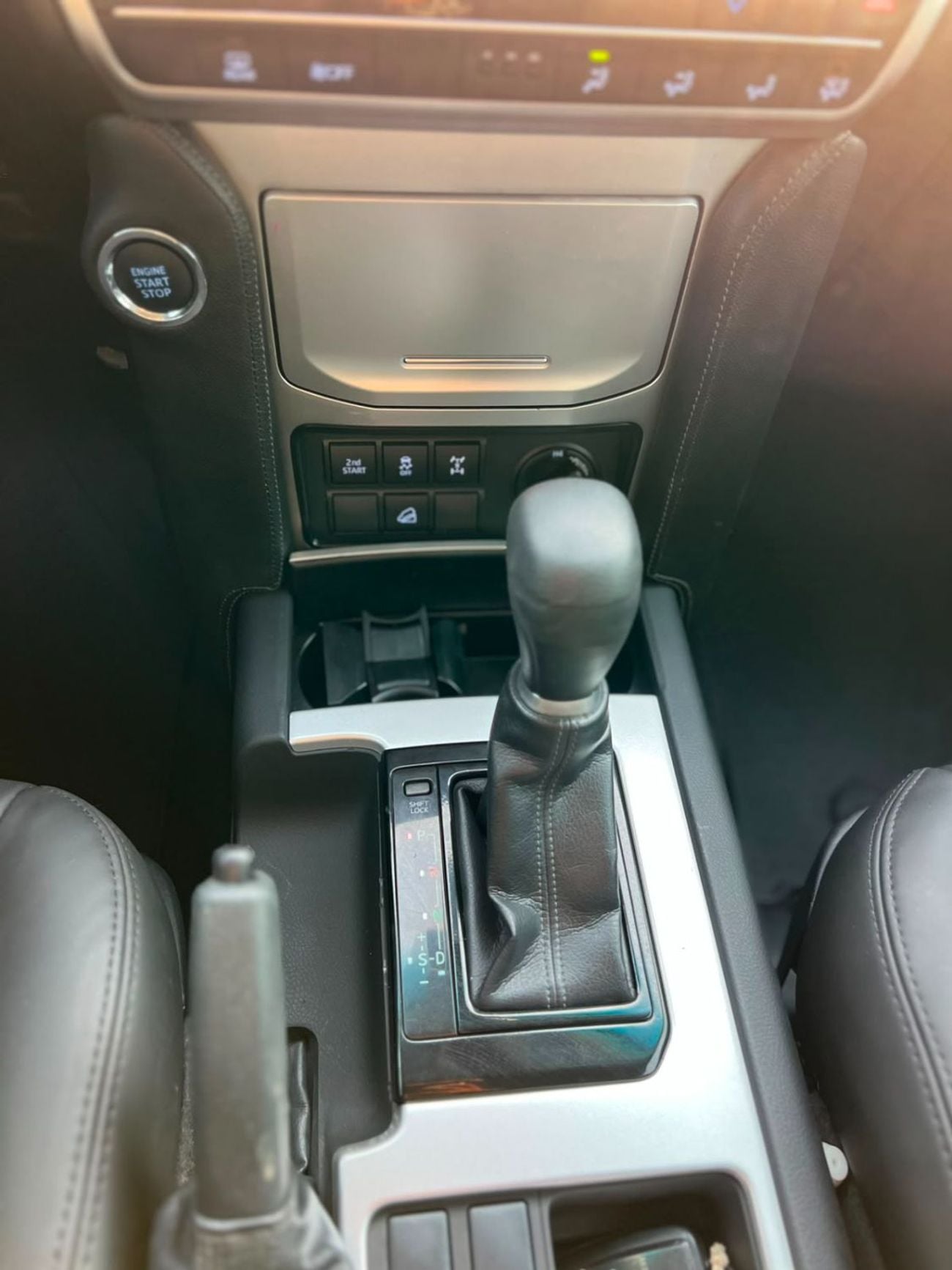 Toyota Prado TX-L 2021 Toyota Prado  - Leather & Electric Seats - Push Start - Adventure  - 2.8L V4 Deisel Fuel -