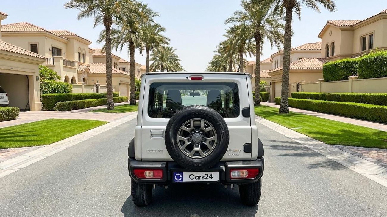 سوزوكي جيمني GLX كارس24 هي سوق ضخم للسيارات المستعملة موثوق ومضمون ٪كارس24 هي سوق ضخم للسيارات المستعملة موثوق ومضمون
