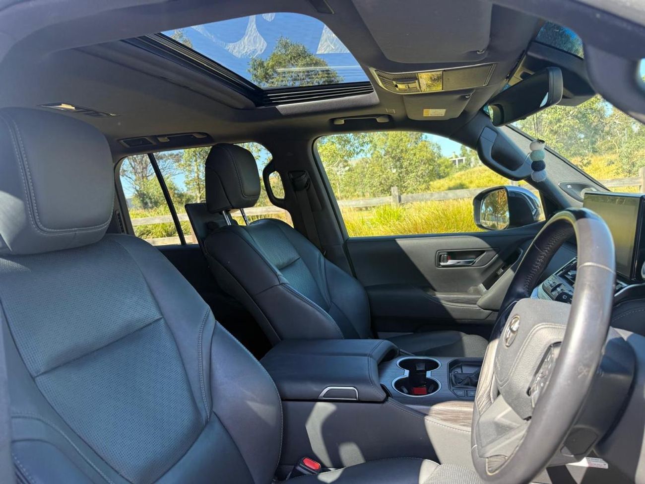 Toyota Land Cruiser Toyota Landcruiser Zx Sahara RHD diesel engine model 2022