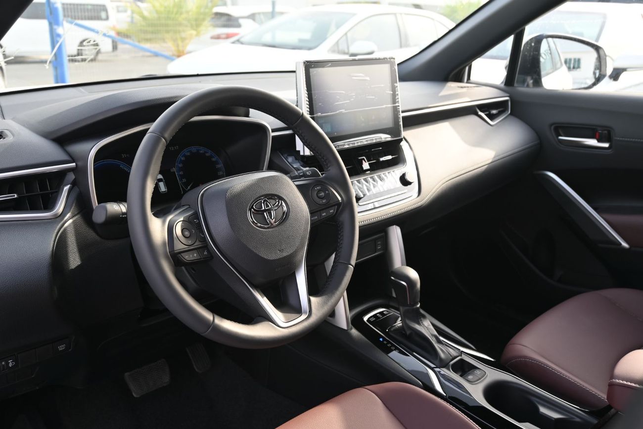 تويوتا كورولا كروس Toyota Corolla Cross 1.8L Hybrid FWD GCC, Model 2025, Color White