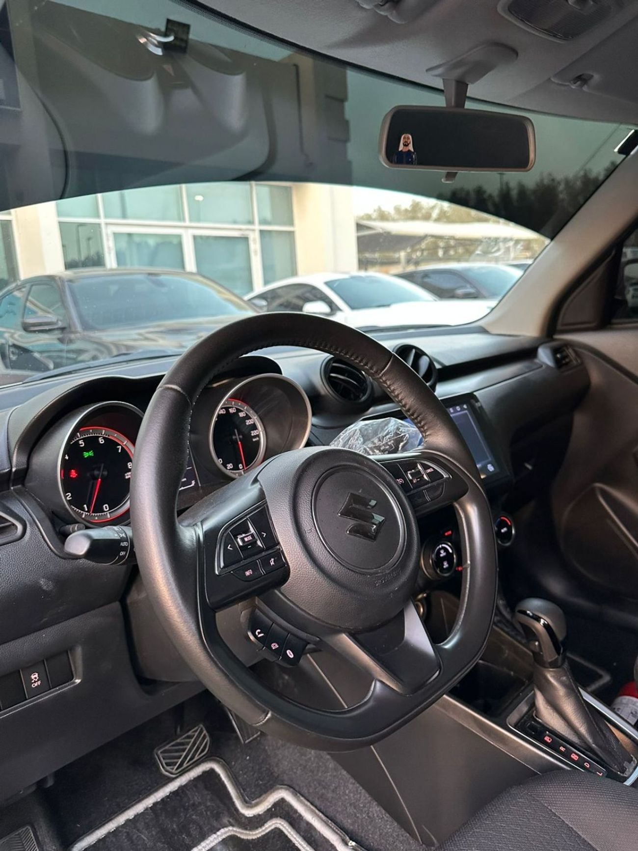 Suzuki Swift SUZUKI SWIFT 2024 GCC FULL OPTION ORIGINAL PAINT PERFECT CONDITION FULL SERVICE HISTORY