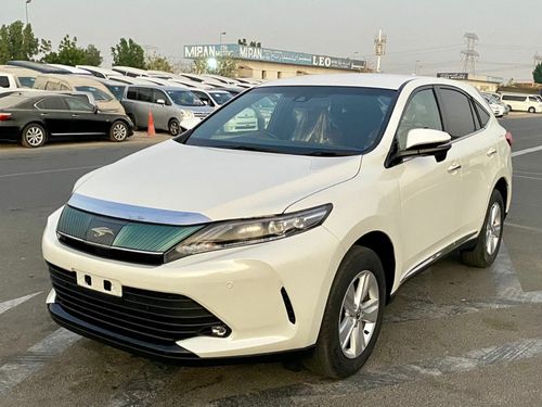 Toyota Harrier Toyota harrier RHD model 2017 car very clean and good condition