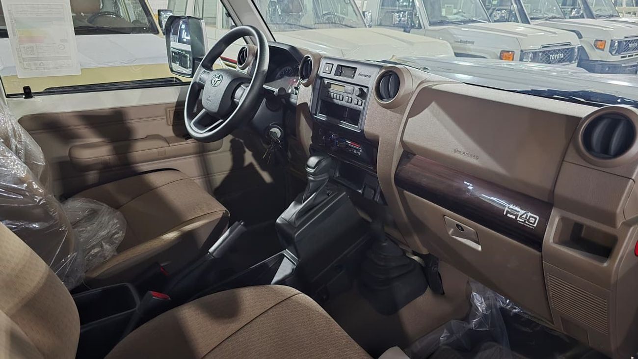 تويوتا لاند كروزر 70 DLX 4.0L