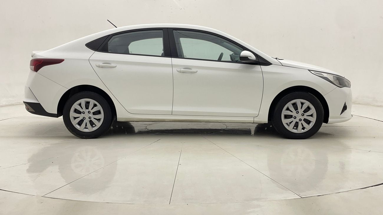 Hyundai Accent SMART 1.6 | Zero Down Payment | Home Test Drive