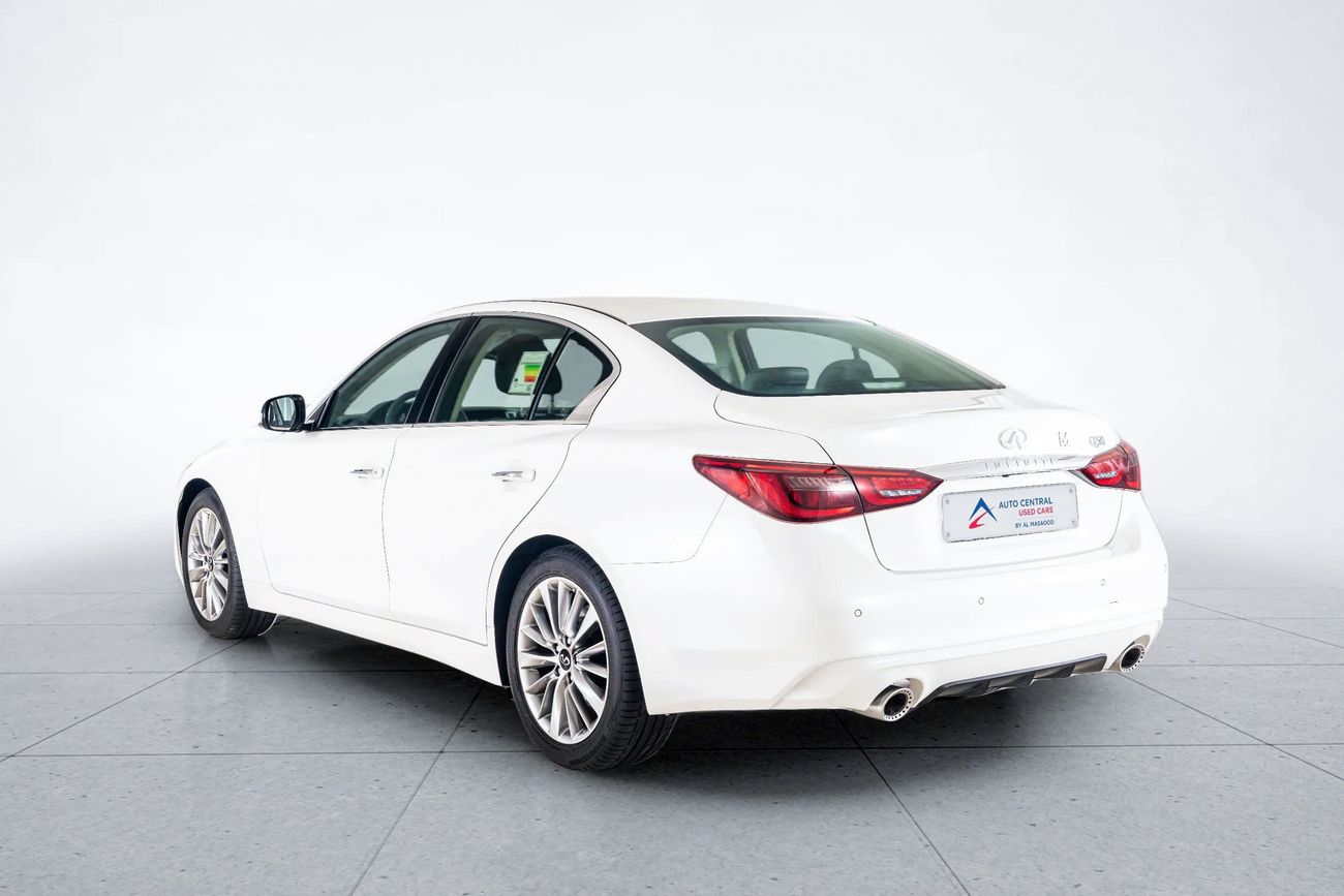 إنفينيتي Q50 LUXE 3.0