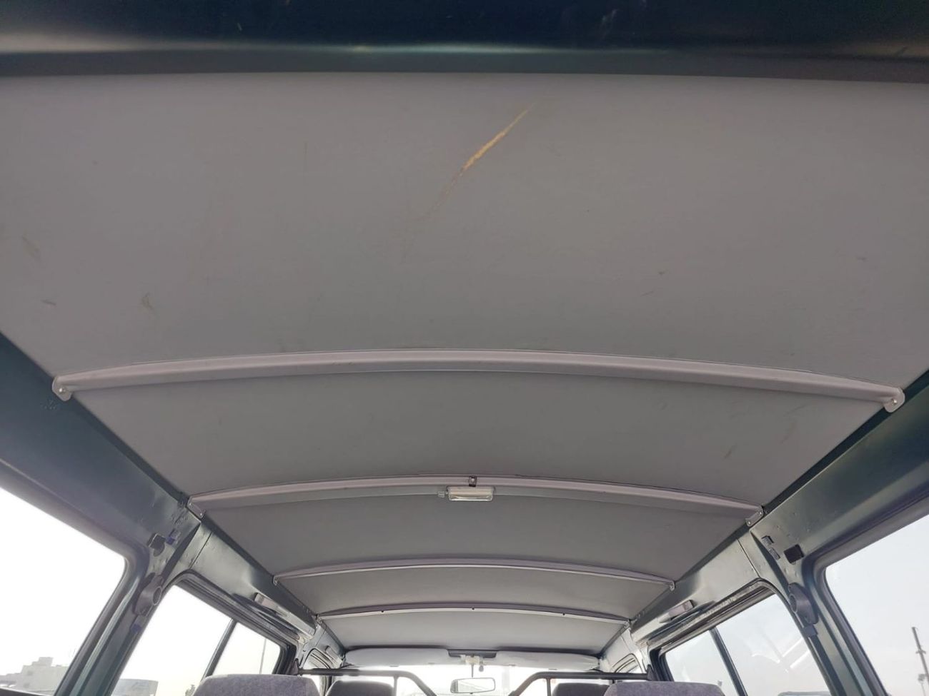 Toyota Hiace TOYOTA HIACE VAN RHD 2003 MODEL 2.0 L PETROL MANUAL(PM12008)