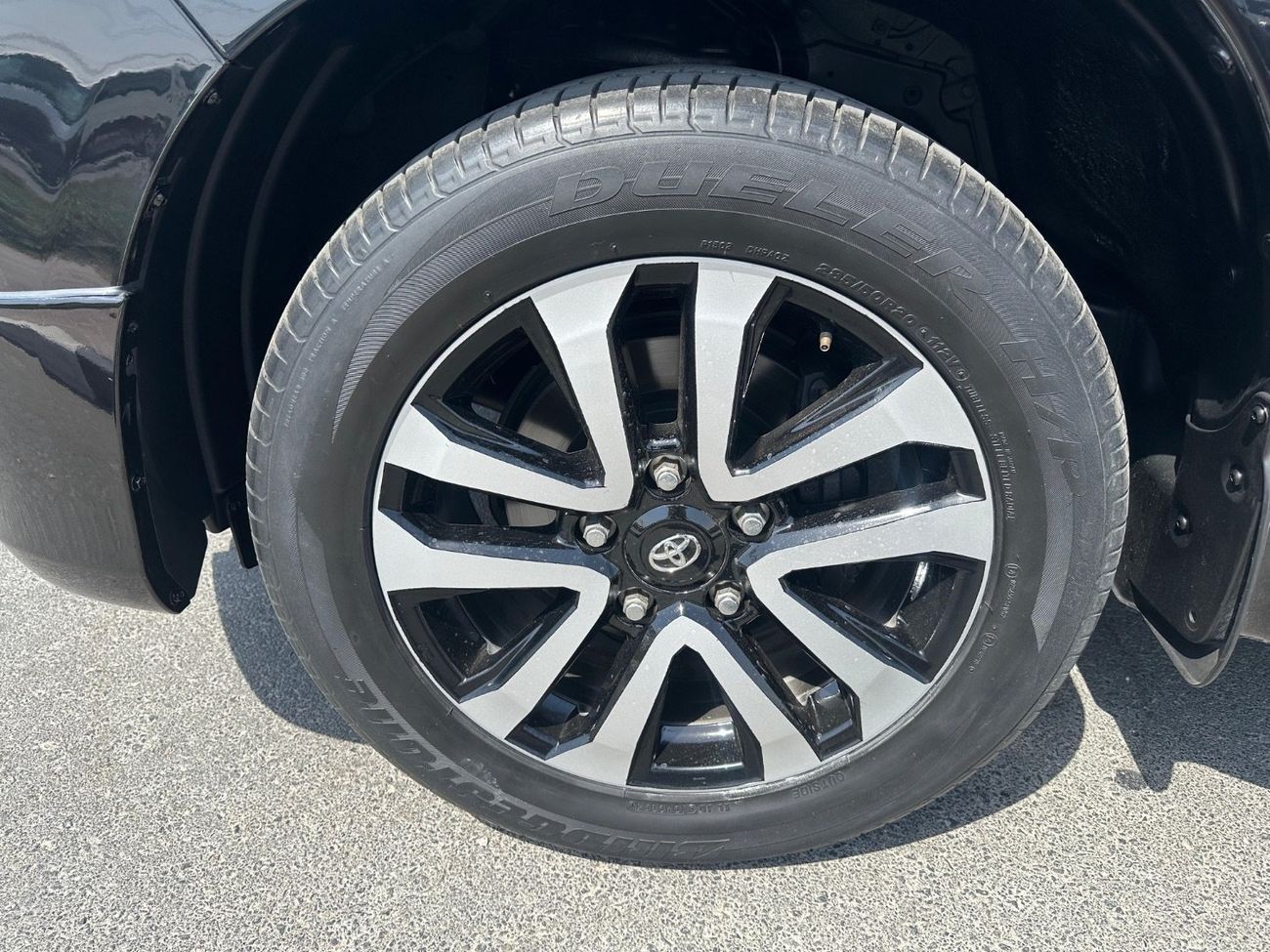 Toyota Land Cruiser GXR 4.0L (271 HP) 4WD