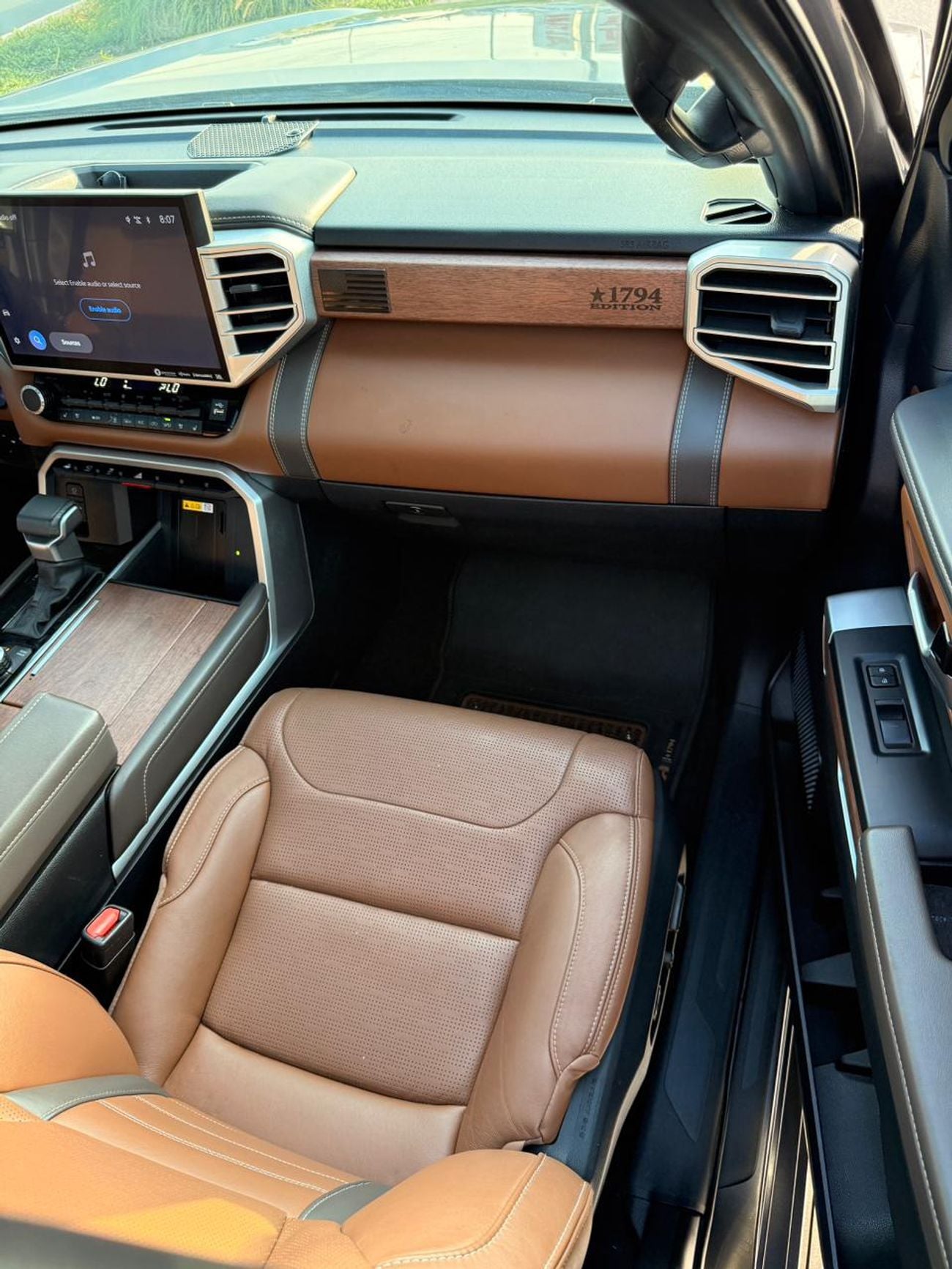 Toyota Tundra  HYBRID 360 Camera, panoramic, head up display 2023