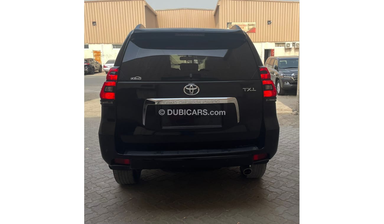 Toyota Prado TXL 2011 facelift 2022 excellent condition SUNROOF