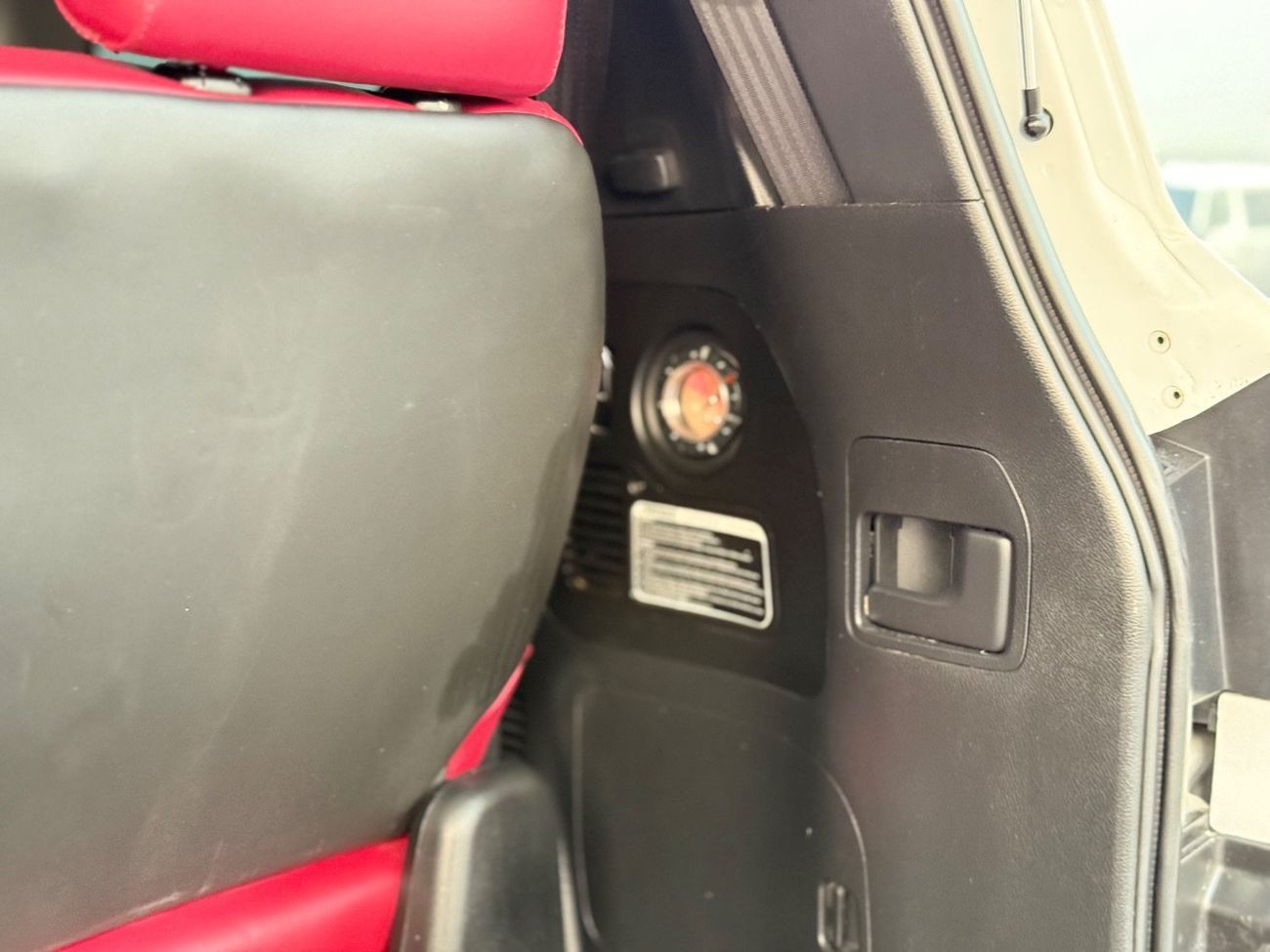 تويوتا لاند كروزر VXR 4.6L 4WD