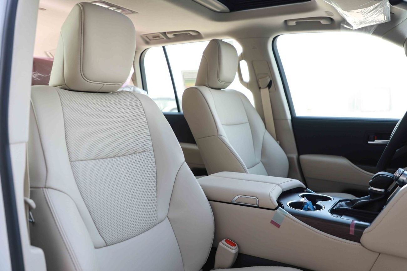 Toyota Land Cruiser 2025 TOYOTA LC300 GXR 3.5 - WHITE PEARL inside BEIGE | Export Only