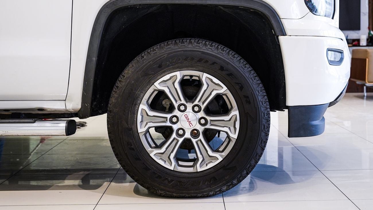 GMC Sierra 1500 CREWCAB SLT