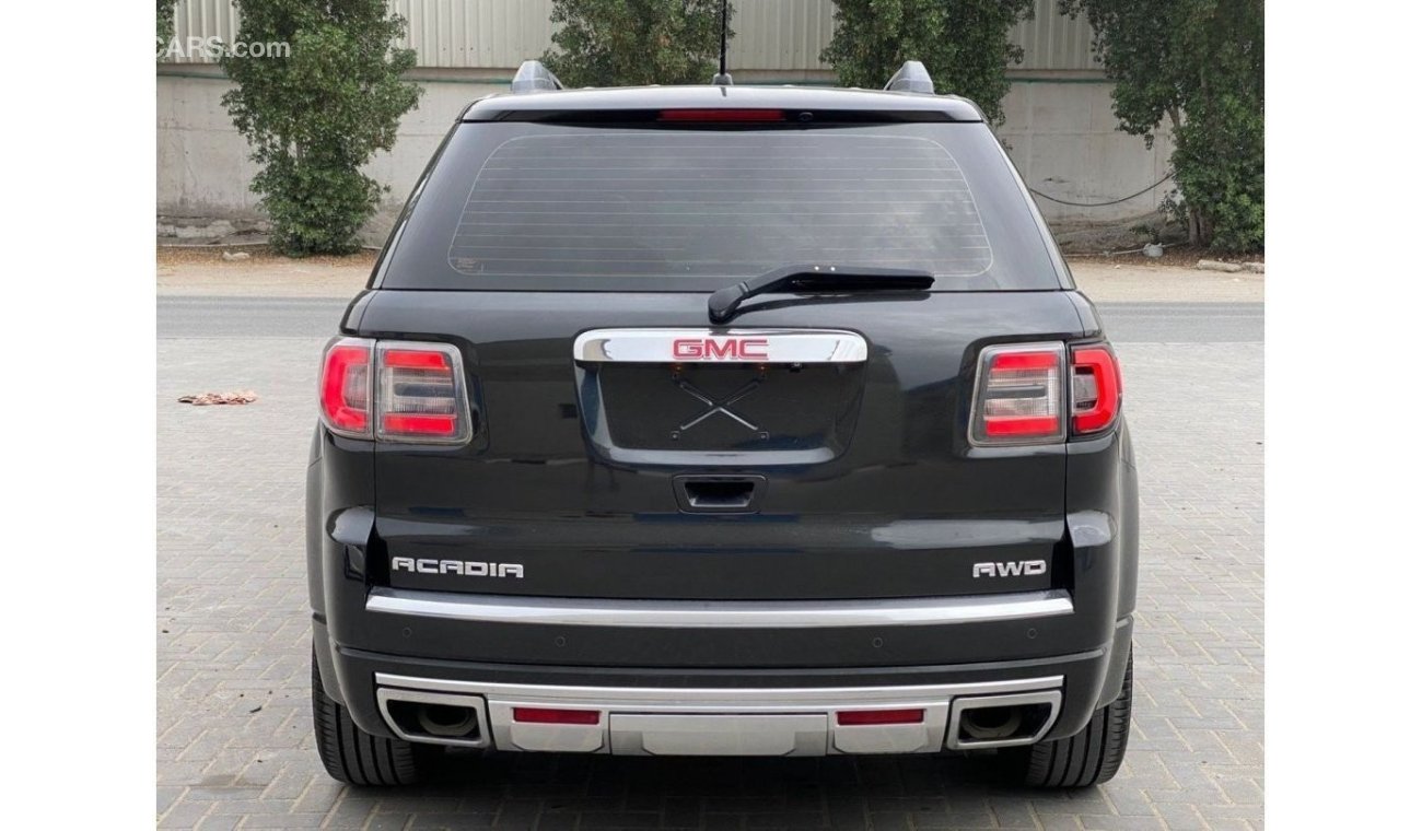 GMC Acadia Denali