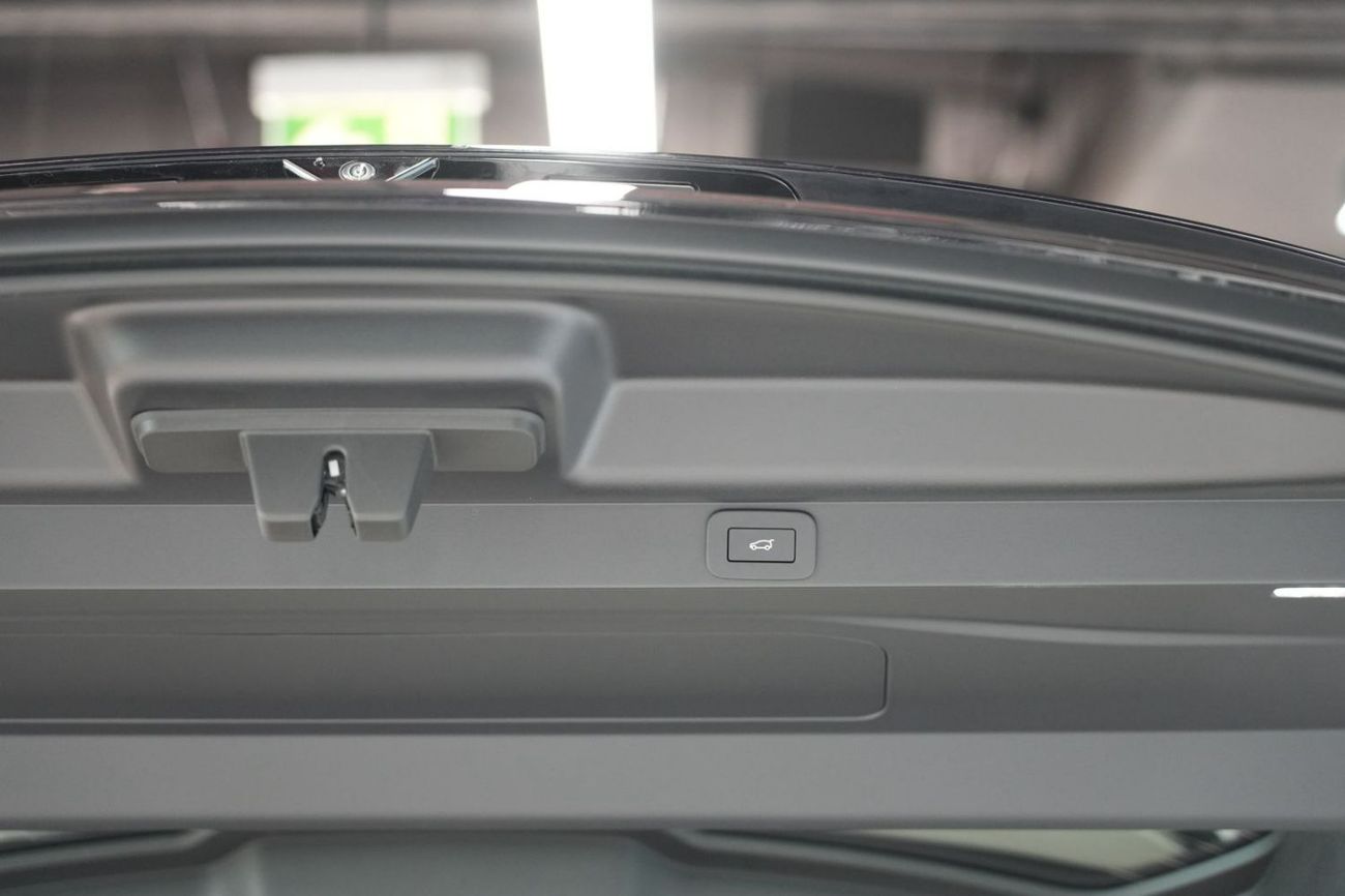 Land Rover Range Rover Range Rover Autobiography V8 P530 | 2026 GCC 0km | Export