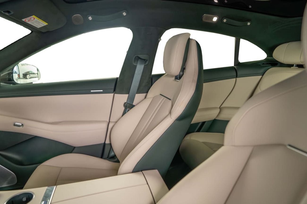 شاومى YU7 Brand New-760 KM Range-Full Options-Fast Charging