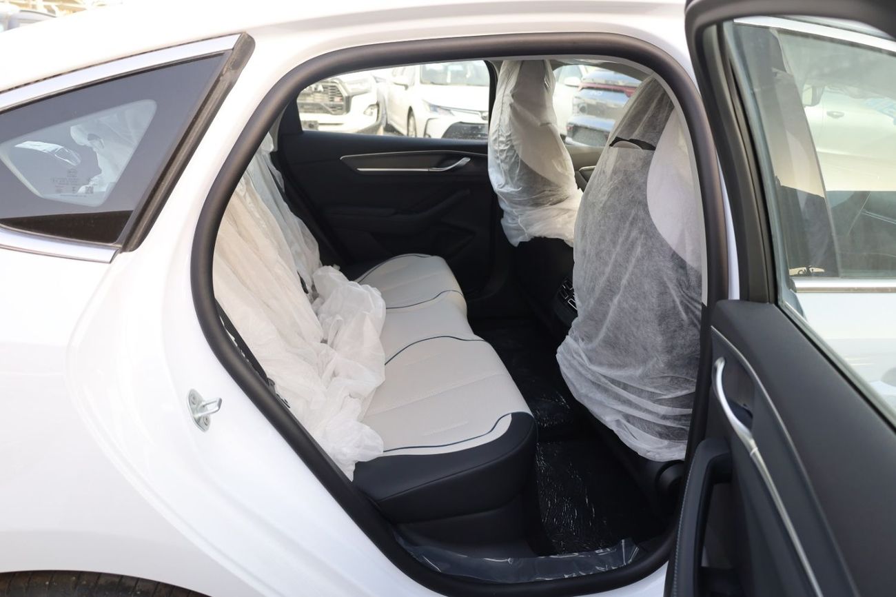 بي واي دي ديسترويار 05 DM5-455KM with Sunroof