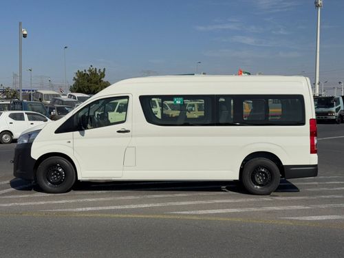تويوتا هاياس ECTAI0034- 2026 Toyota Hiace High Roof Passenger Van Black Bumper - 2.8L Diesel Manual