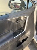 تويوتا راف ٤