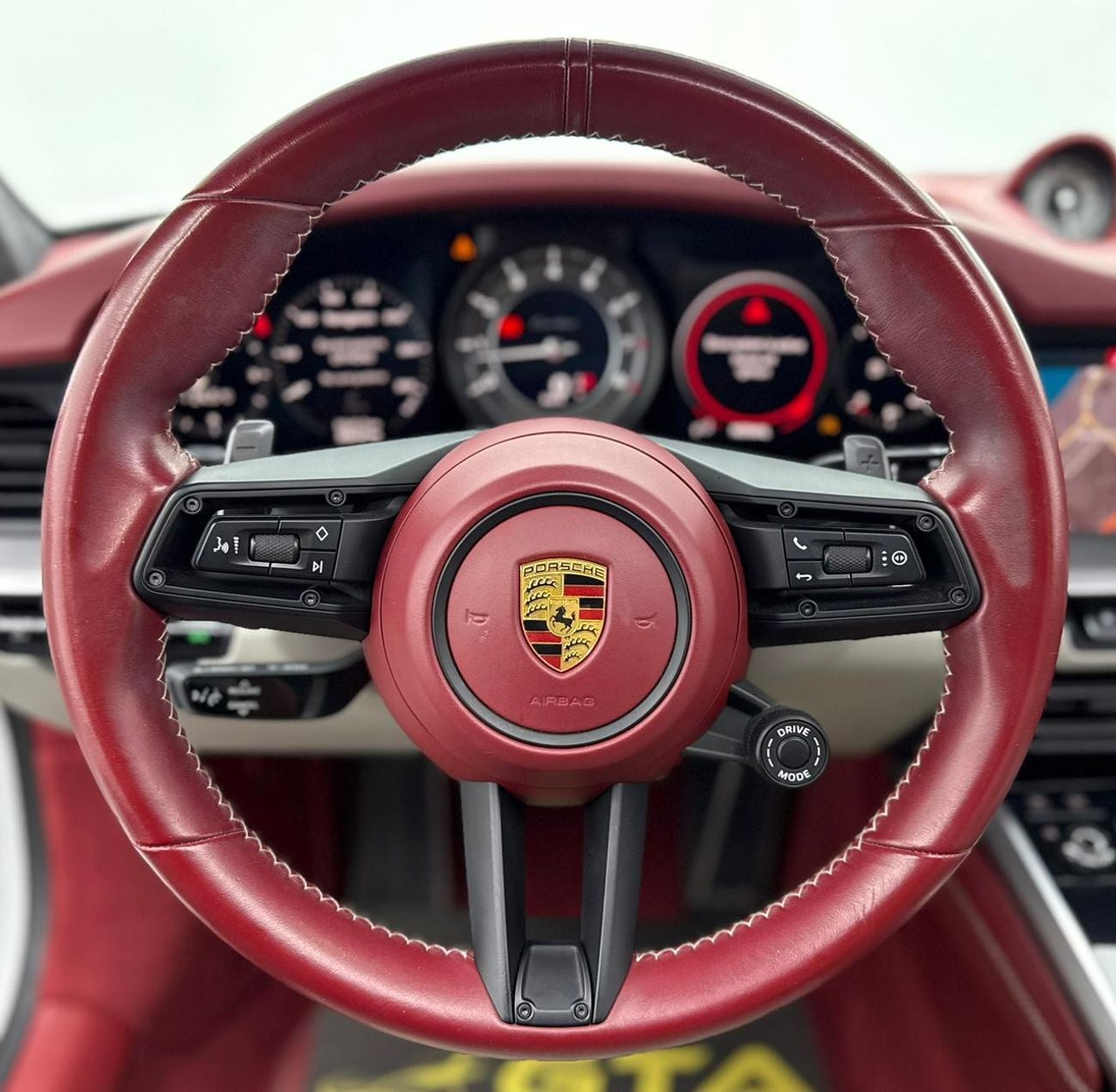 Porsche 911 Turbo 3.8L (580 HP) Coupe