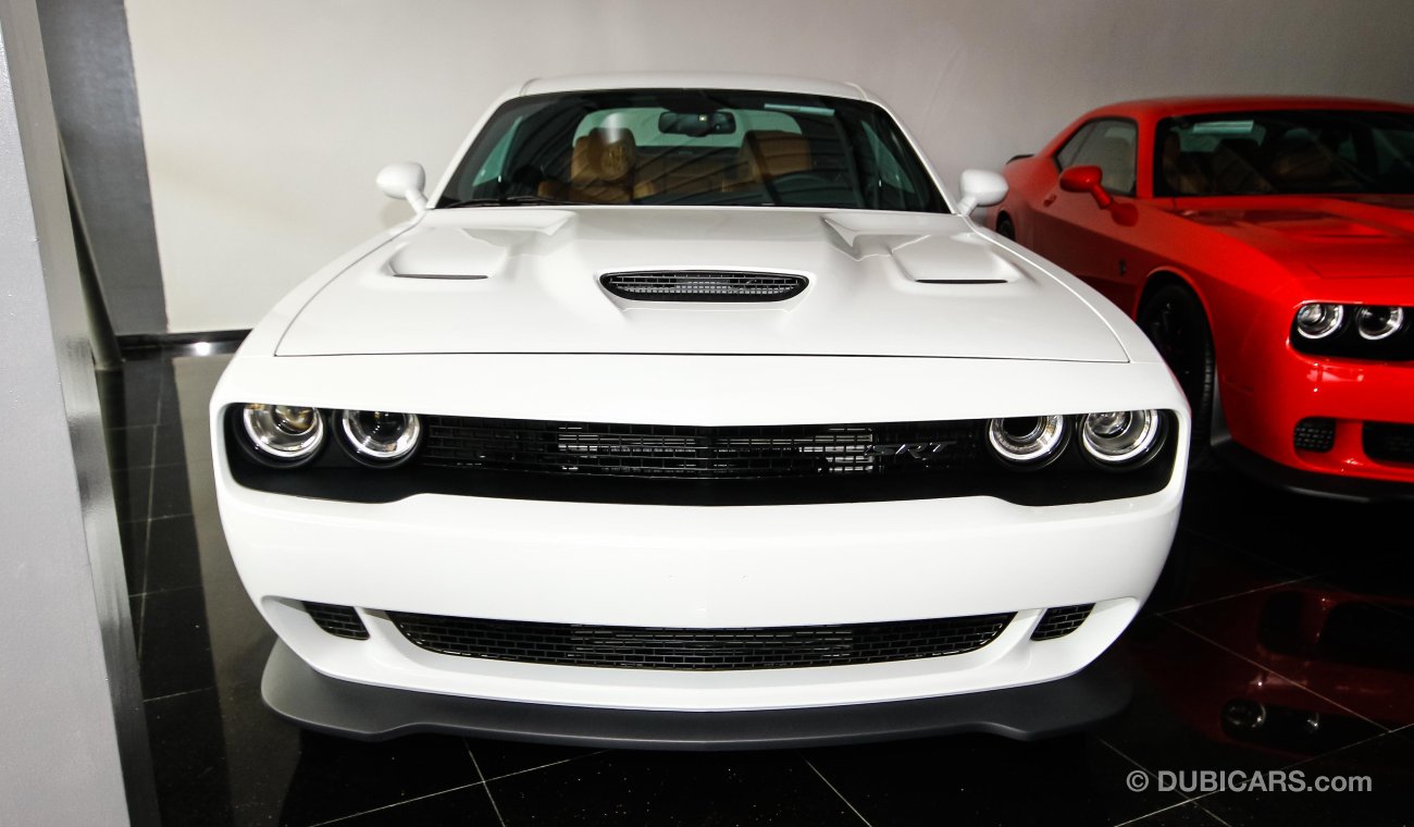 Dodge Challenger SRT HELLCAT