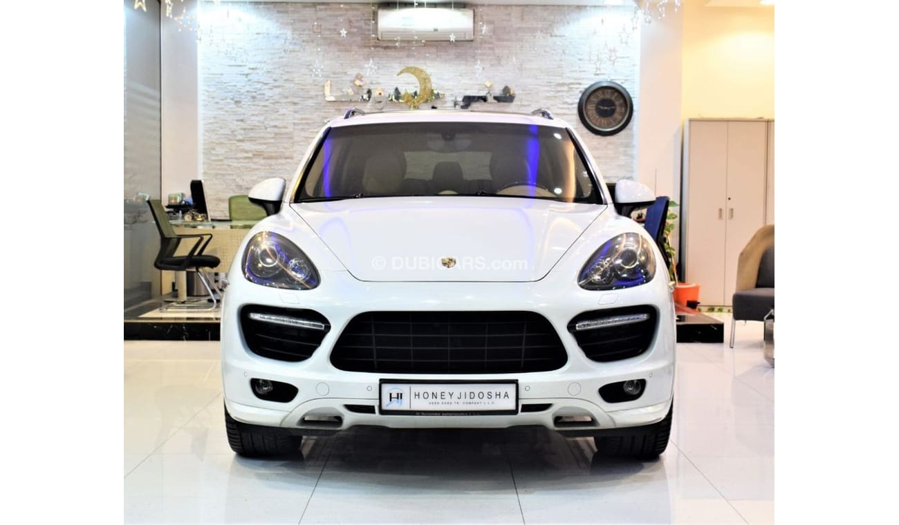 Porsche Cayenne ( ORIGINAL PAINT ( صبغ وكاله )AMAZING Porsche Cayenne GTS 2013 Model!! in White Color! GCC Specs