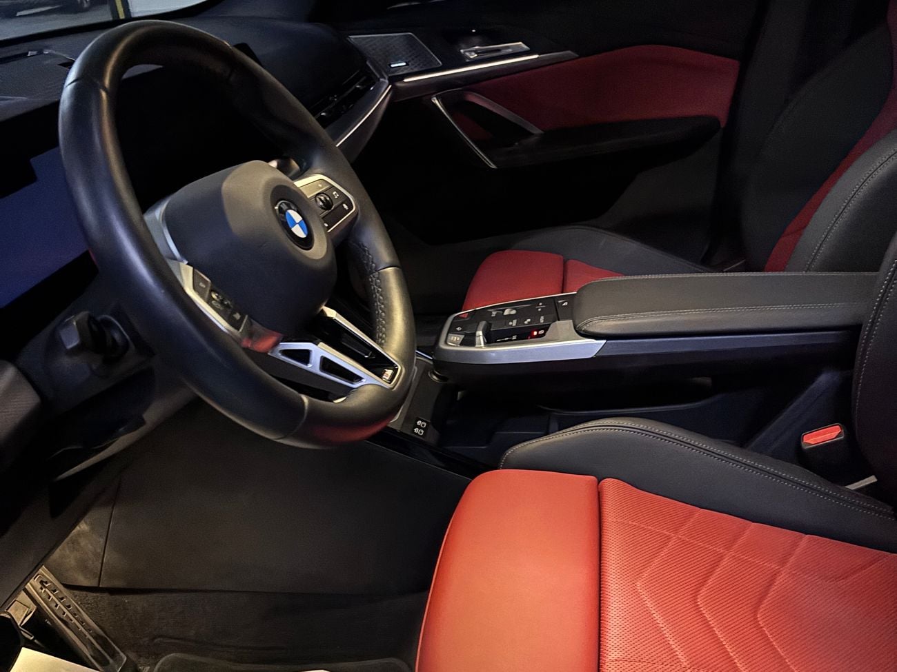 BMW X1 Veganza Coral Red/Black Interior