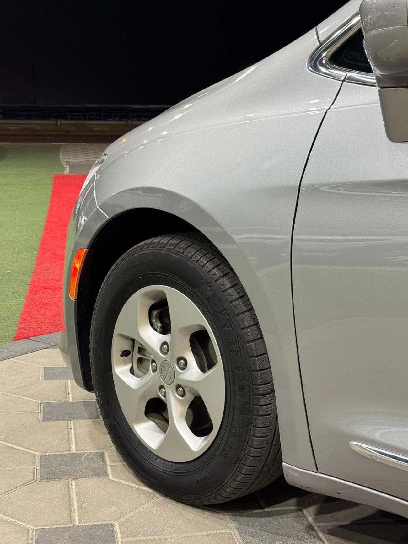 كرايسلر باسيفيكا Touring 3.6L