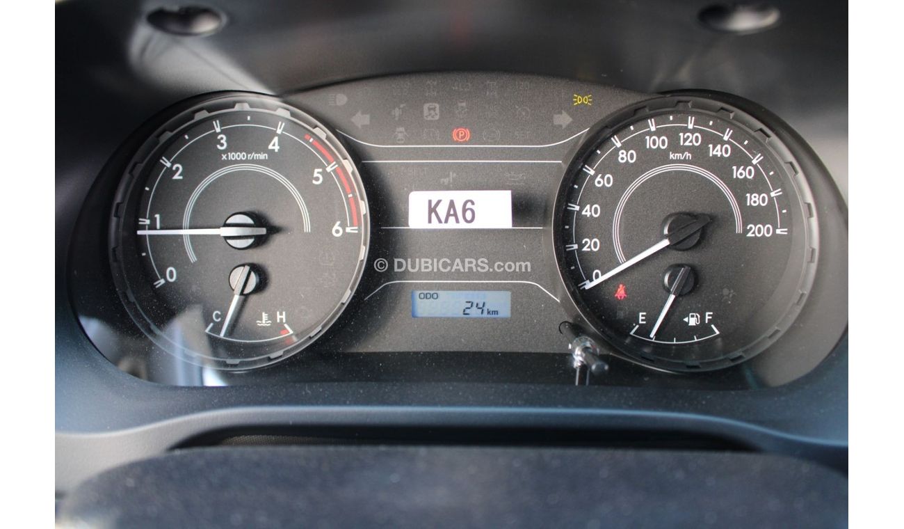 Toyota Hilux TOYOTA HILUX 2.4L DIESEL DOUBLE CAB DLX G MANUAL