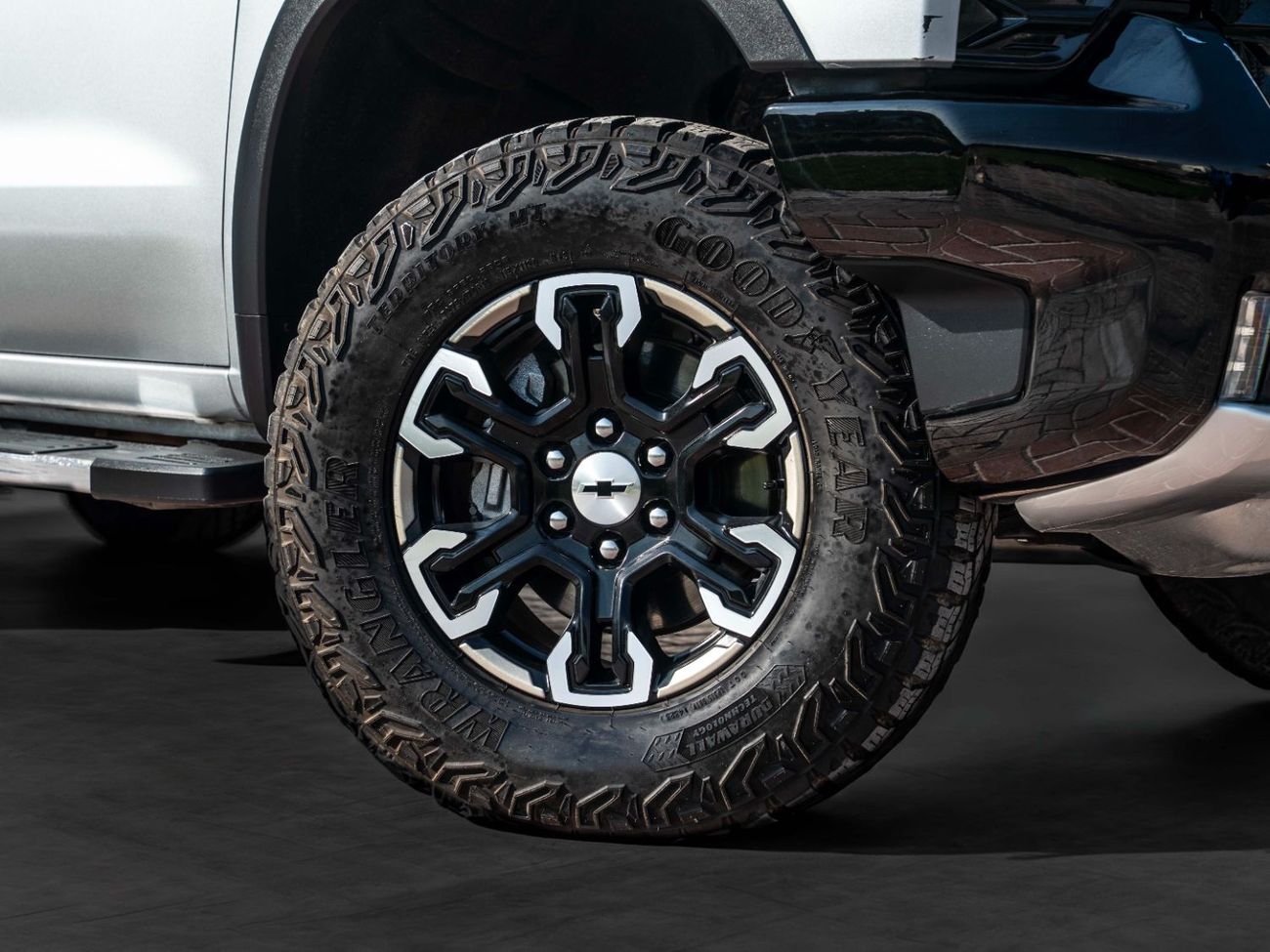 Chevrolet Silverado ZR2