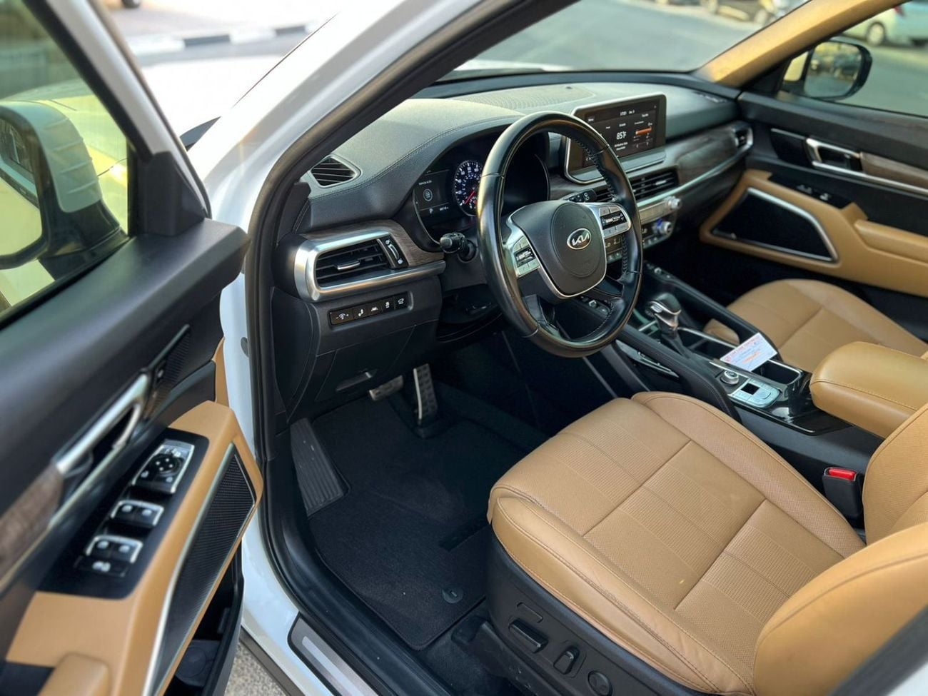 Kia Telluride SX 2020 Kia Telluride 3.8L V6 - 291HP FWD - Full Option 360* CAM Panorama View - 7 Seater - Radar Se