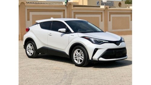 Toyota C-HR GX Toyota C-HR Hybrid 2022 (1.8L) GCC Specs Full Option