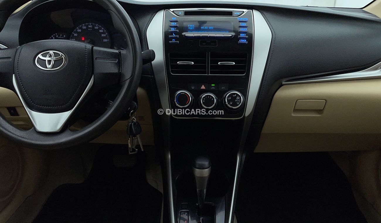 تويوتا يارس SE 1.5 | +مع الضمان | كمان تم فحص ١٥٠