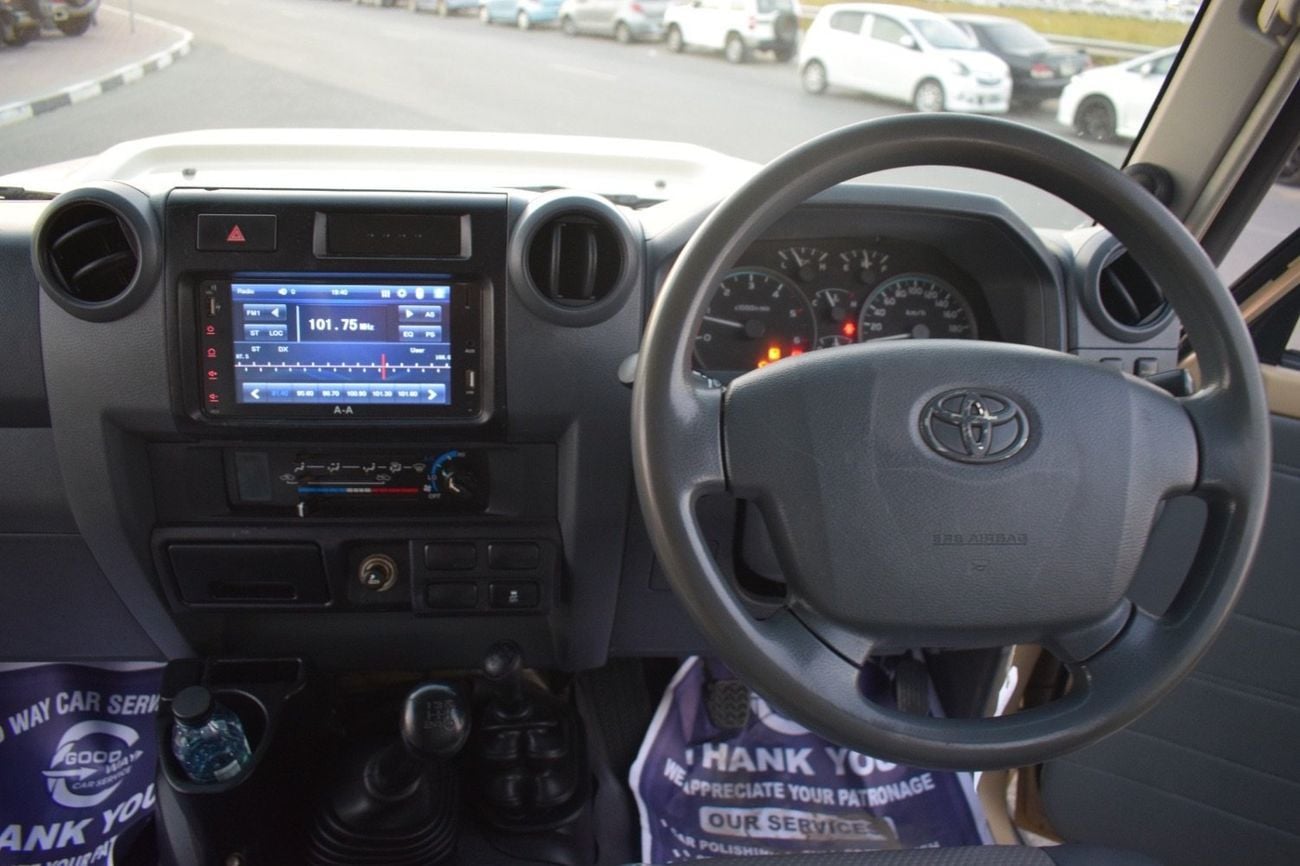 تويوتا لاند كروزر بيك آب Double Cabin 4.5L