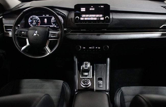 Mitsubishi Outlander GLX HIGHLINE, миниатюра 17