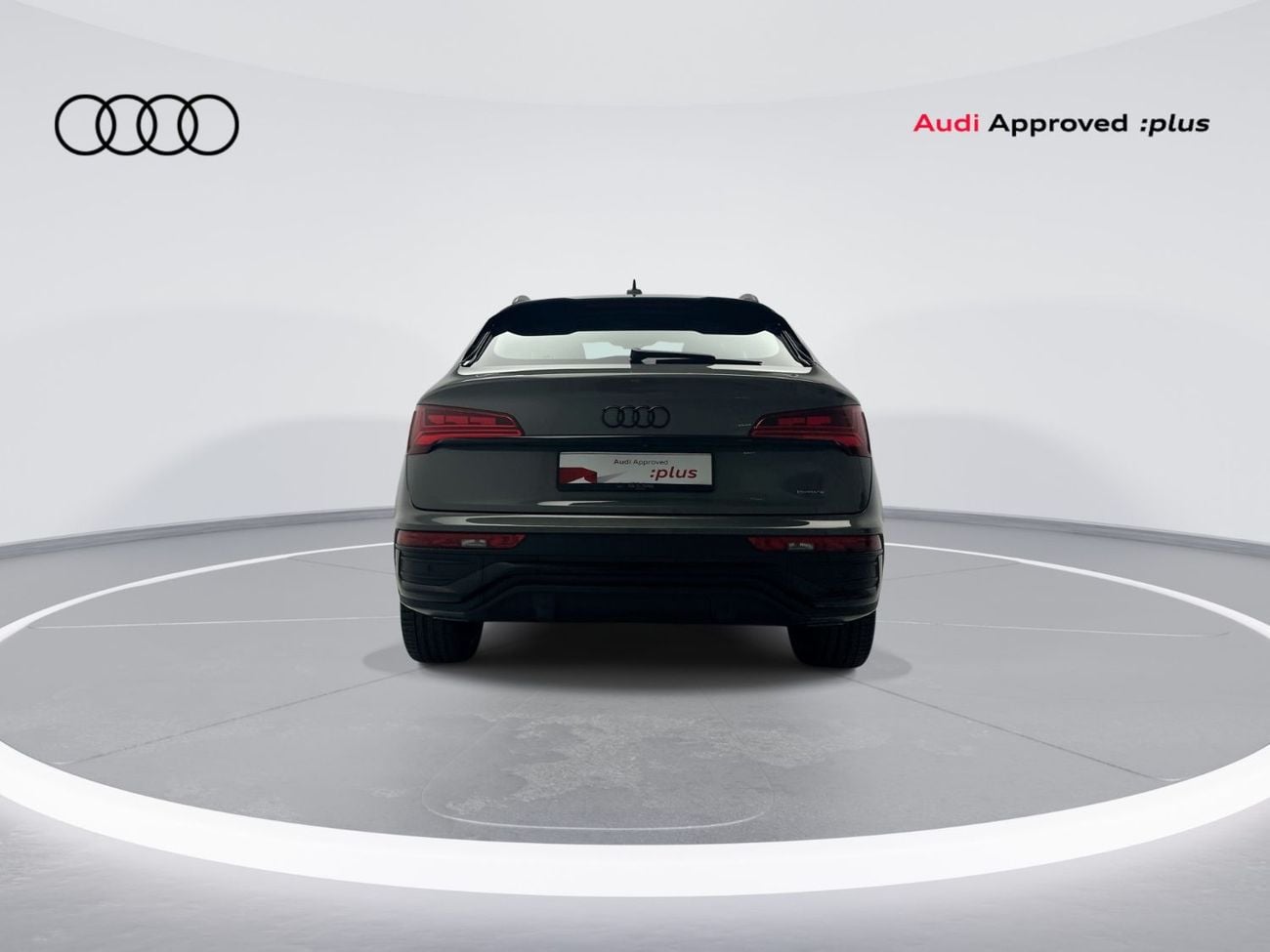 Audi Q5 45 TFSI Quattro S Line 2.0L (252 HP) Q5 Sportback S line 45 TFSI quattro 249hp (Ref# 92533) - EXCLUS