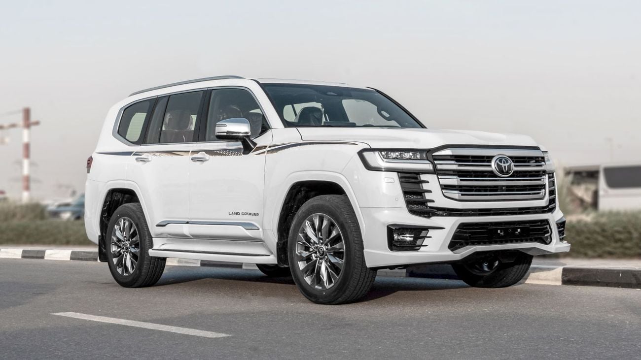 Toyota Land Cruiser 2026 Toyota Land Cruiser VXR 3.5L AT Petrol (White-Red) Omani