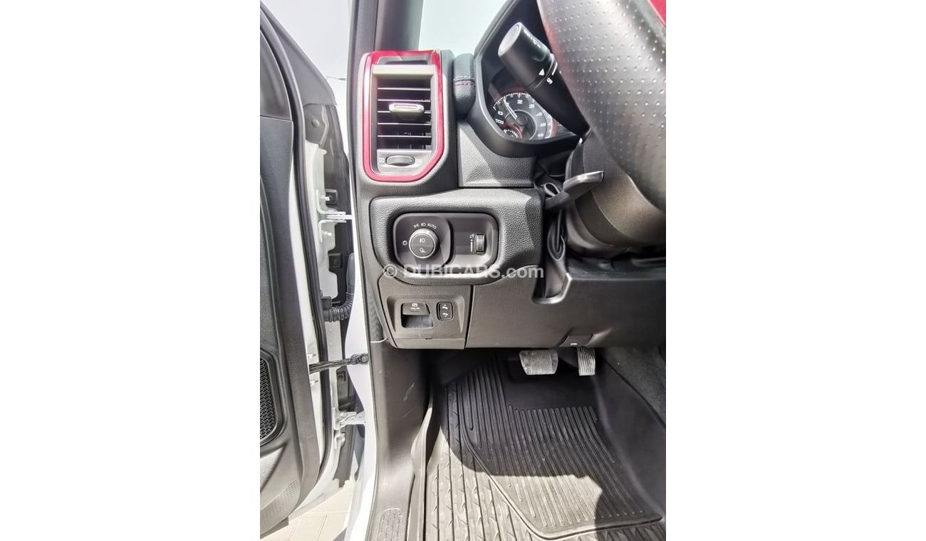 رام 1500 Dodge RAM Rebel - 2022- White