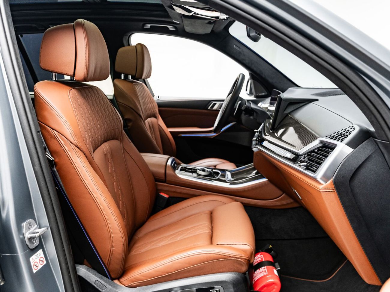 BMW X5 M50i 4.4L 2024 BMW X5 M60i, 2027 BMW Warranty + 2034 BMW Service Contract, Low KMs, GCC