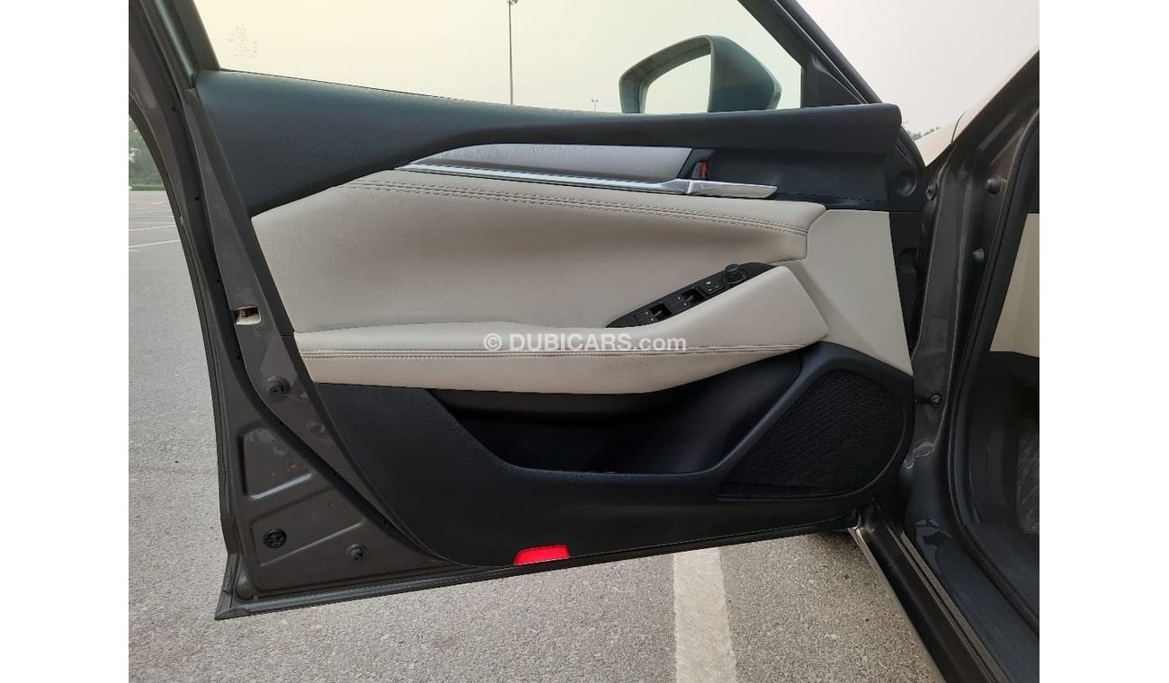 Mazda 6 Mazda 6  model 2019    ( GCC_ SPEC) VERY GOOD CONDITION