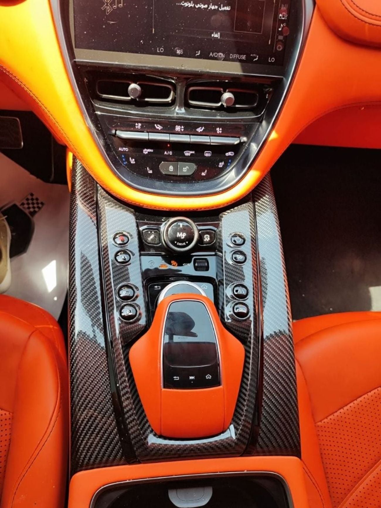 Aston Martin DBX Aston Martin DBX707 Model 2023 Petrol 4.0 AT V8 – Full Option – Luxury Sports SUV – Carbon Fiber Package