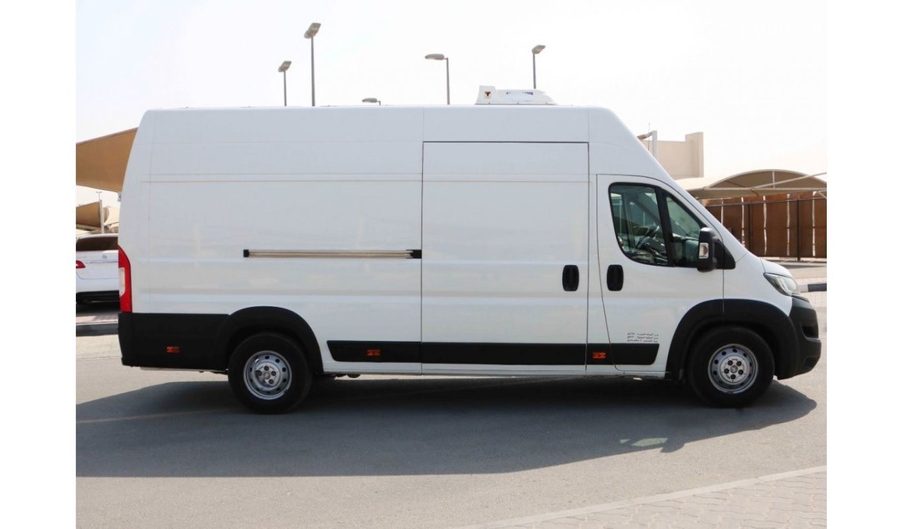 Peugeot Boxer 2018 |  REFRIGERATED VAN -EXCELLENT CONDITION WITH GCC SPECS - VAT EXCLUDED
