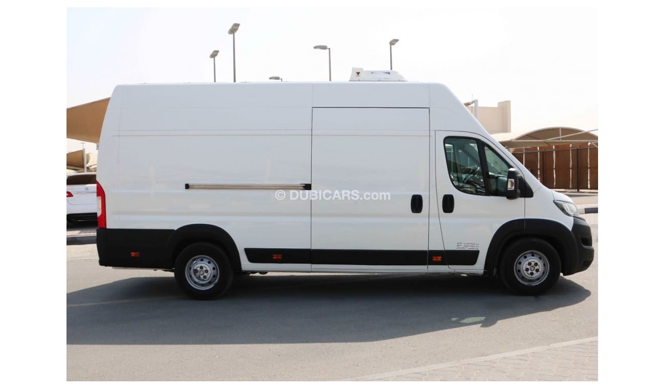 Peugeot Boxer 2018 |  REFRIGERATED VAN -EXCELLENT CONDITION WITH GCC SPECS - VAT EXCLUDED