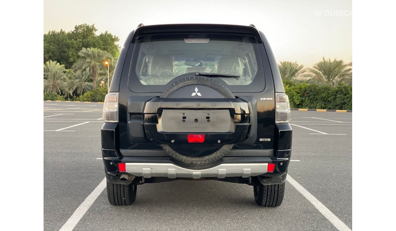 Mitsubishi Pajero باجيرو 2014