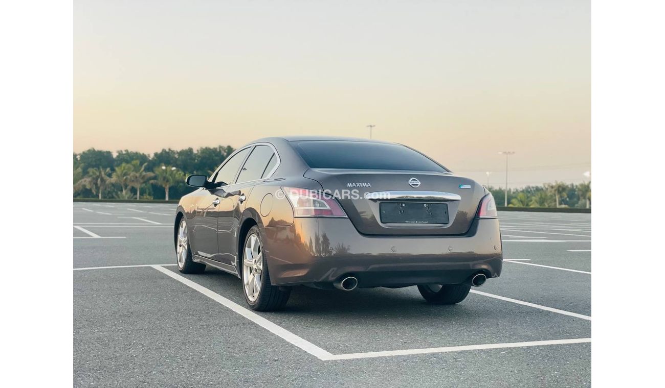 نيسان ماكسيما SR