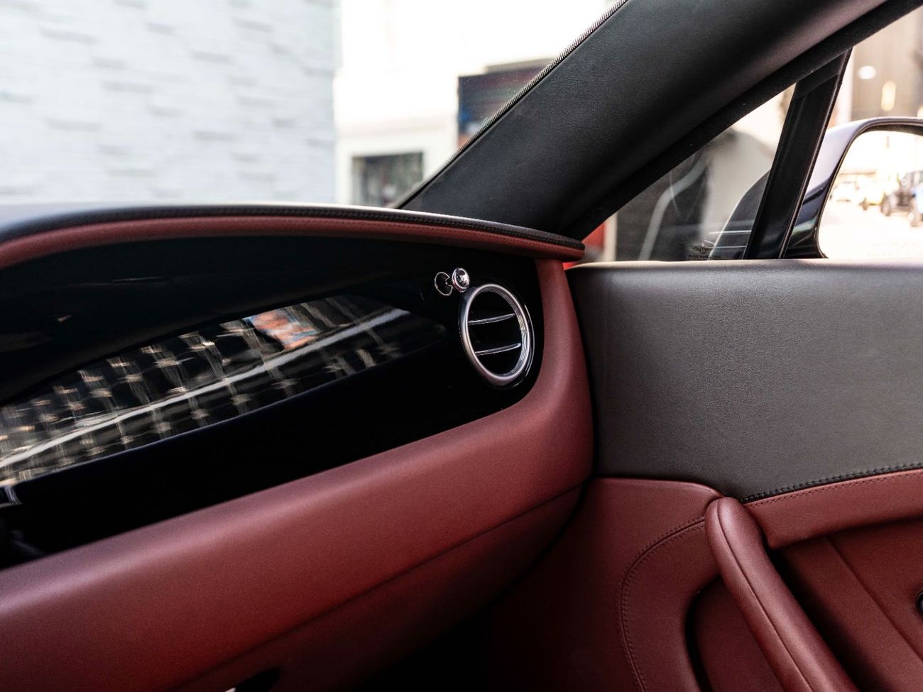 بنتلي كونتيننتال جي تي V8 S Coupe