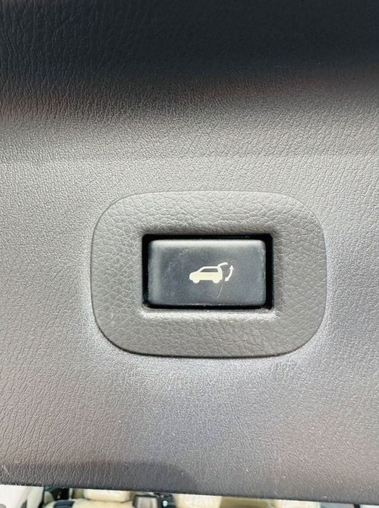 نيسان أرمادا Nissan Armada SV