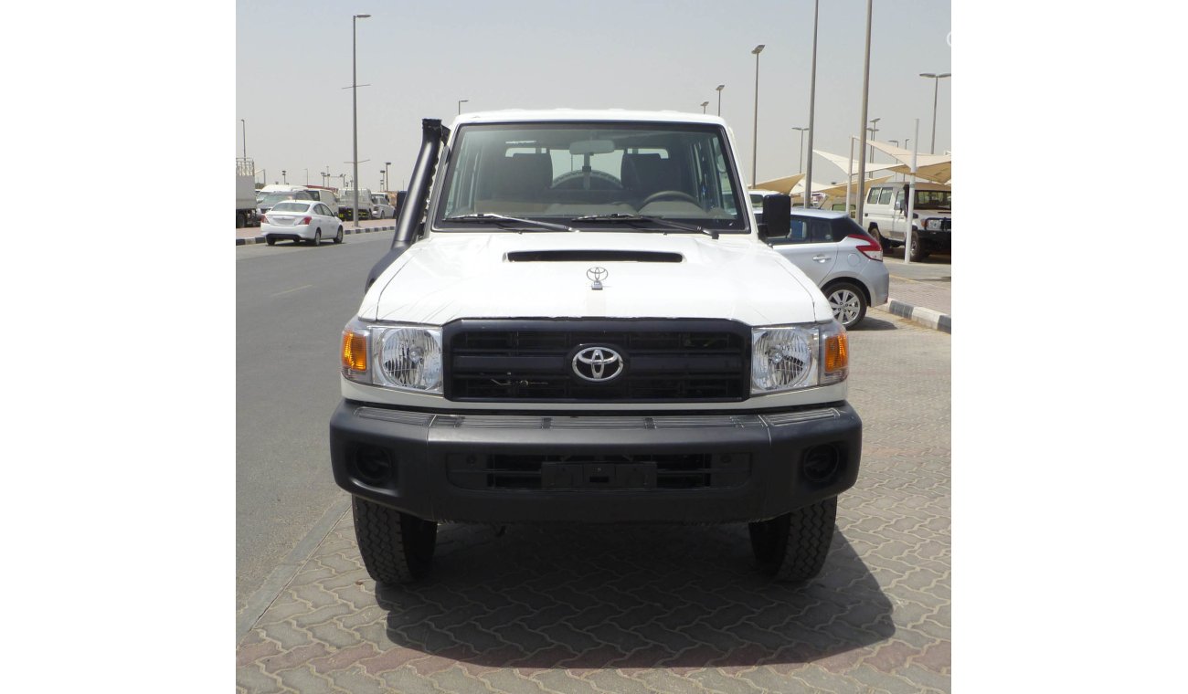 Toyota Land Cruiser Pick Up 79 4.5L Diesel Double Cab Manual