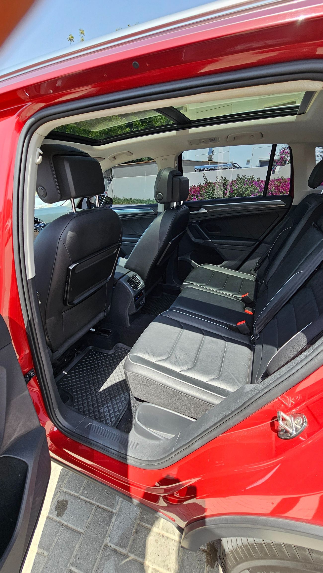 فولكس واجن تيجوان SEL 2.0L