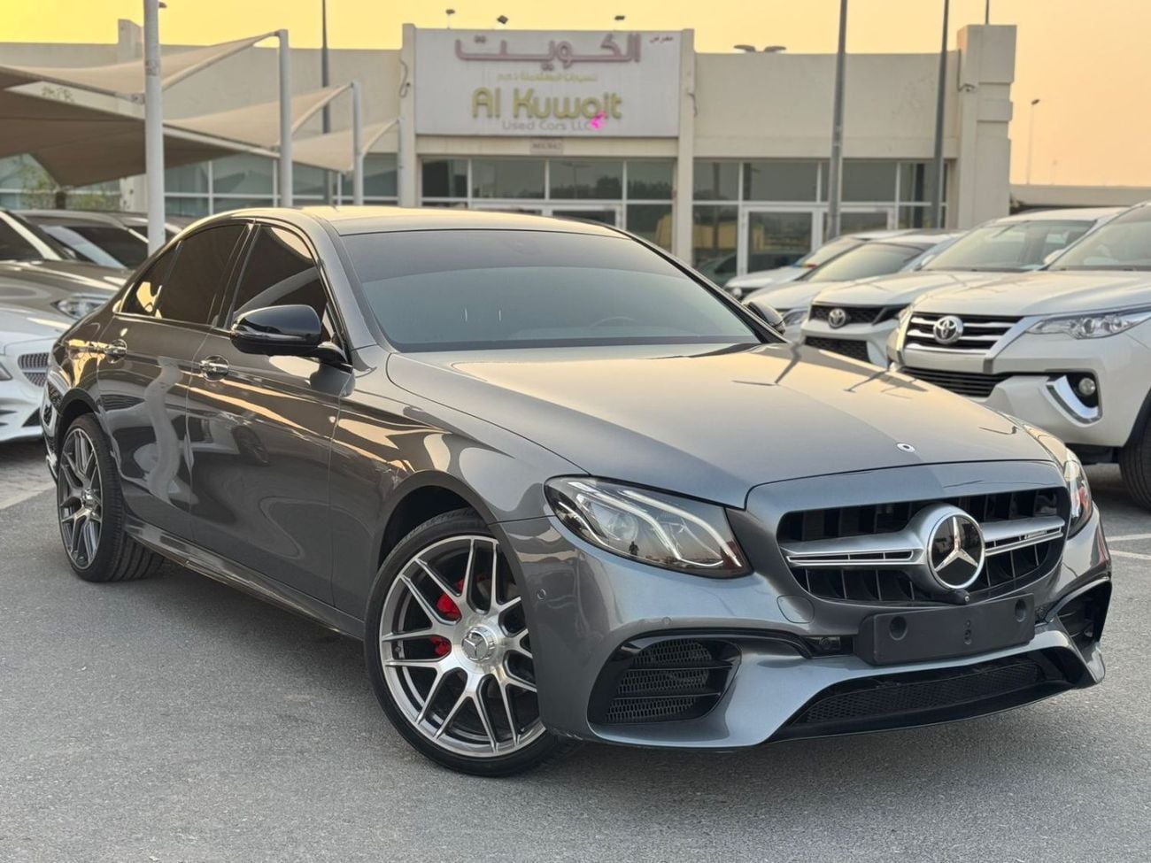 Mercedes Benz E200