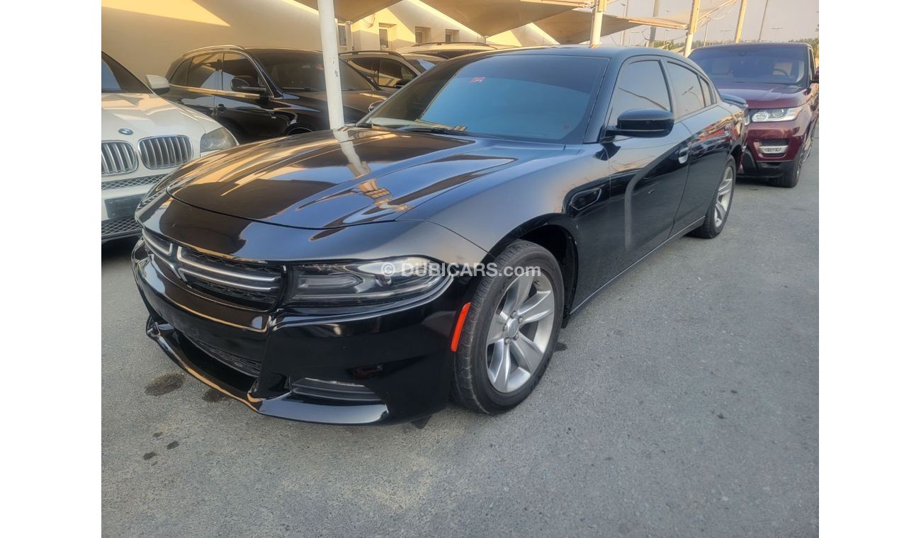 Dodge Charger SXT